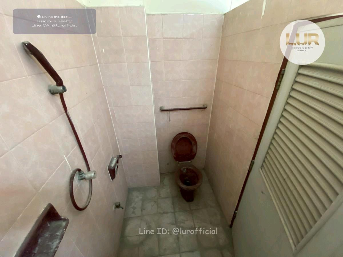 For SaleShop HouseBang kae, Phetkasem : Commercial building for sale at the entrance of Soi Phetkasem 81, Nong Khaem.