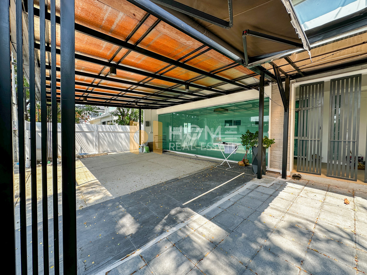 ขายบ้านบางนา แบริ่ง ลาซาล : Rare Item! บ้านหน้าทะเลสาบ วิวหลักล้าน 🏞️ มัณฑนา 2 บางนา กม.7 / 4 ห้องนอน (ขาย), Mantana 2 Bangna Km.7 / 4 Bedrooms (FOR SALE) YOK047