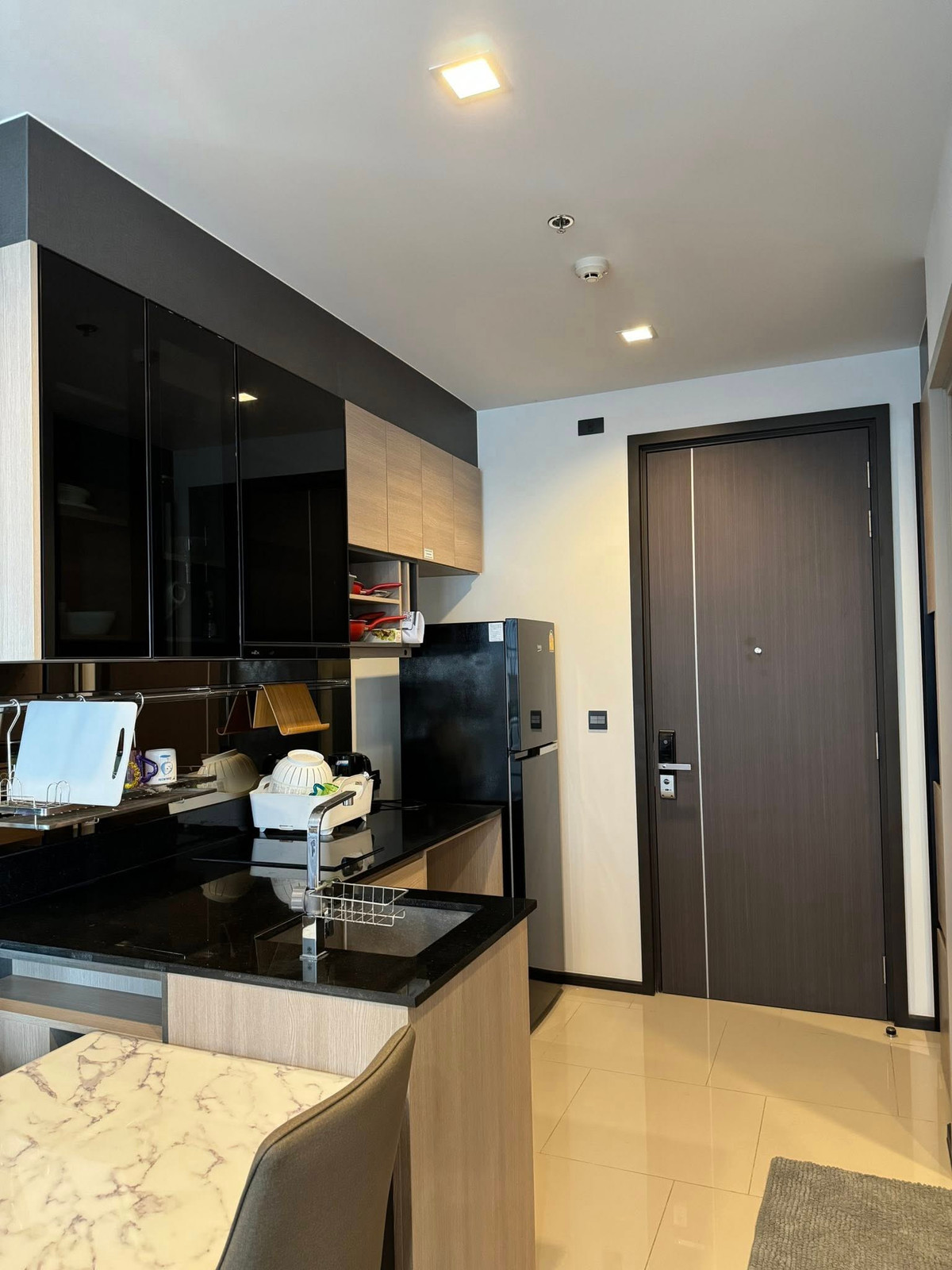 ให้เช่าคอนโดพระราม 9 เพชรบุรีตัดใหม่ RCA : ให้เช่า The Line Asoke Ratchada  ราคา 21,000 บาท [NCr260212]