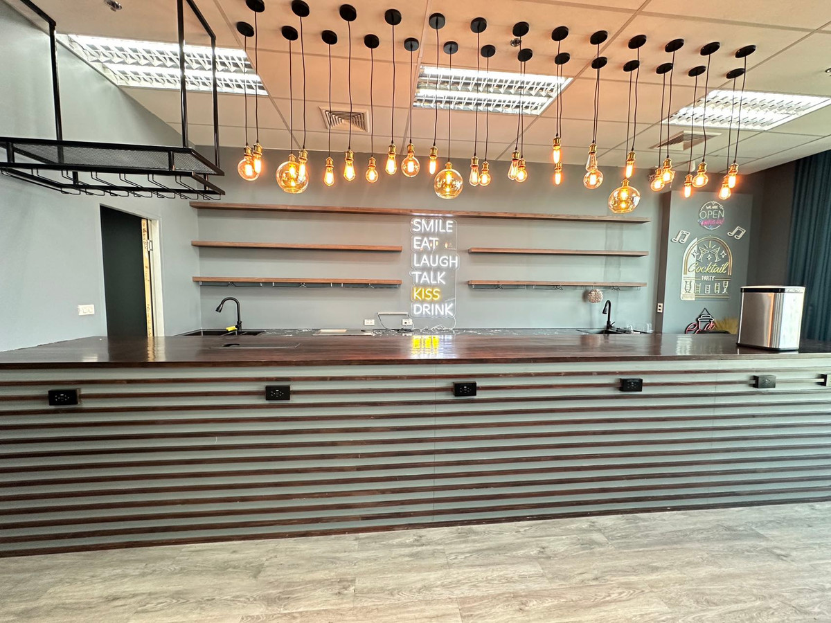 For RentOfficeRamkhamhaeng, Hua Mak : 🏢Decorated office for rent, ready to move in📍Major Tower – Rama 9 | Office for rent, ready to move in, potential location