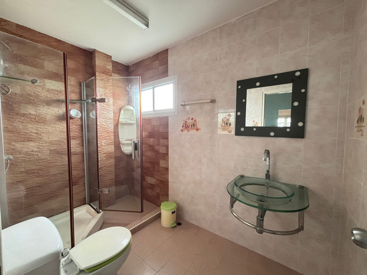 ให้เช่าบ้านราษฎร์บูรณะ สุขสวัสดิ์ : ขาย / ให้เช่าบ้านเดี่ยว หมู่บ้านเพ็ญพร 2 เลียบทางด่วนประชาอุทิศ (ตรงข้ามปั๊ม ปตท.)