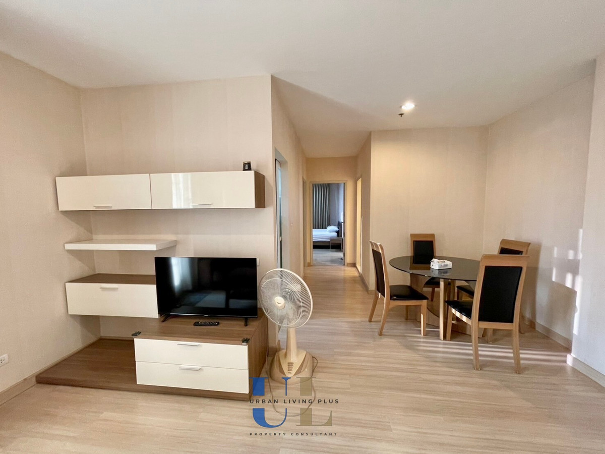 For RentCondoSathorn, Narathiwat : ( UL2502051 ) Tel/Line 096-247-9369✨ FOR RENT LIFE@SATHORN SOI 10 / 2 bedroom , 2 bathroom , 65 Sq.M. Ready to move in 💥💥