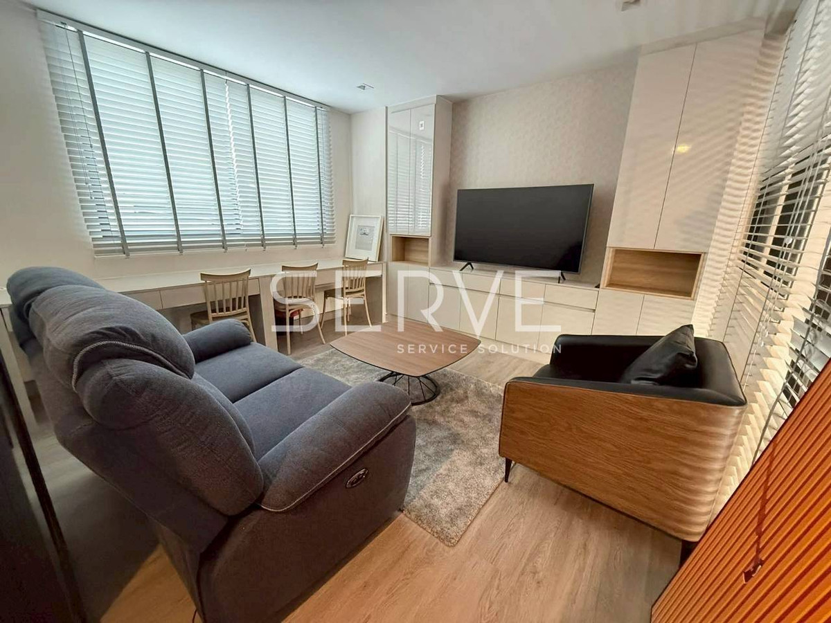 For RentTownhomeChaengwatana, Muangthong : Luxury & Bright 3 Beds House For Rent Good Located on the main road, near the expressway,DBS International School @ Nue Cove North Ratchapruek 