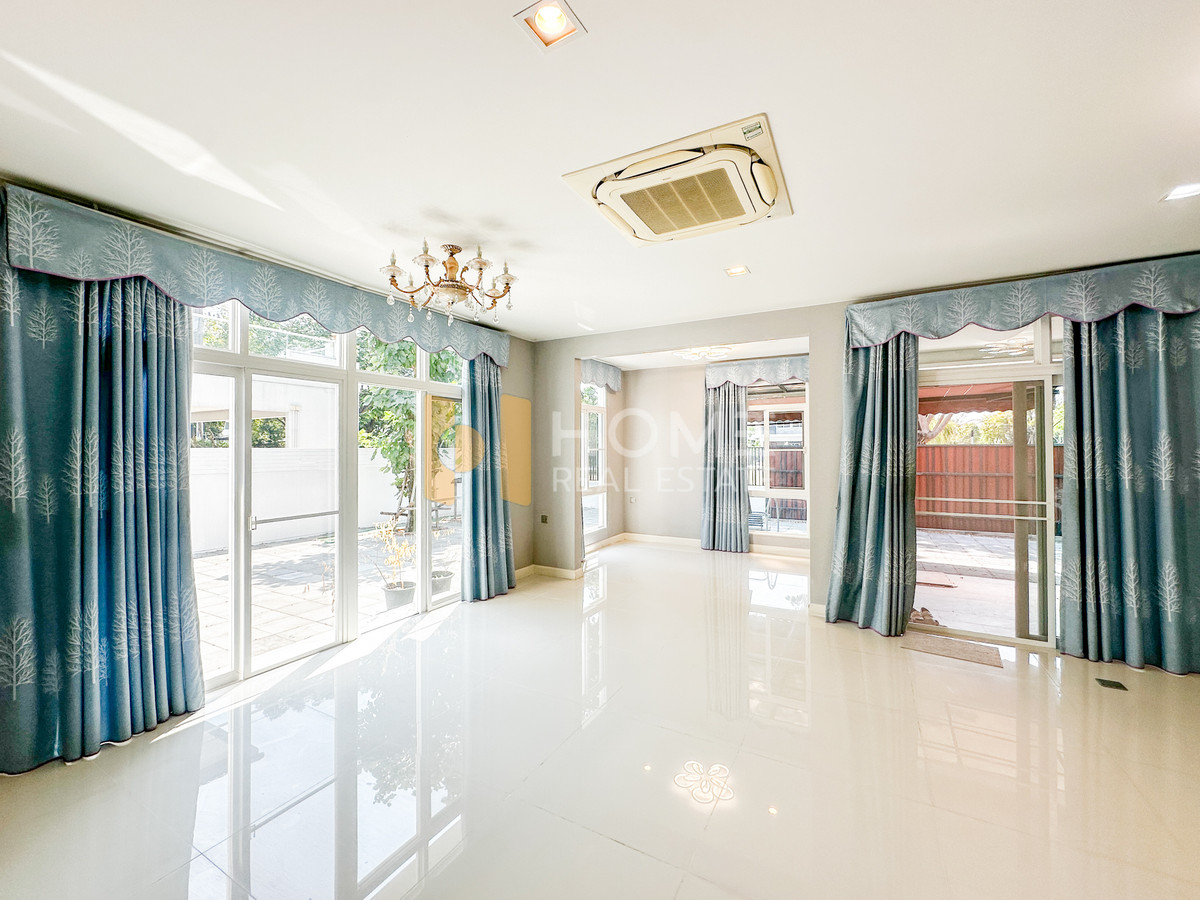 ขายบ้านบางนา แบริ่ง ลาซาล : Rare Item! บ้านหน้าทะเลสาบ วิวหลักล้าน 🏞️ มัณฑนา 2 บางนา กม.7 / 4 ห้องนอน (ขาย), Mantana 2 Bangna Km.7 / 4 Bedrooms (FOR SALE) YOK047