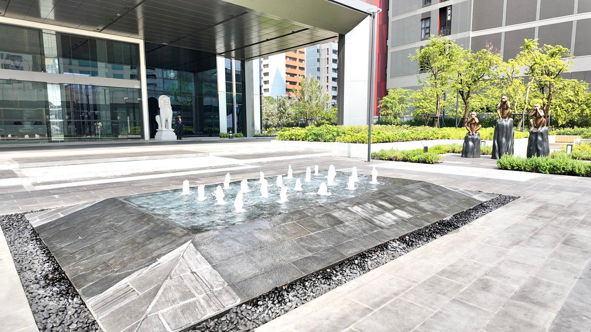 For RentOfficeRama9, Petchburi, RCA : 🏢Office for rent ready to move in 📍Wokii (V one Tower Building - Rama 9) Special promotion 900 baht/sq m 📣