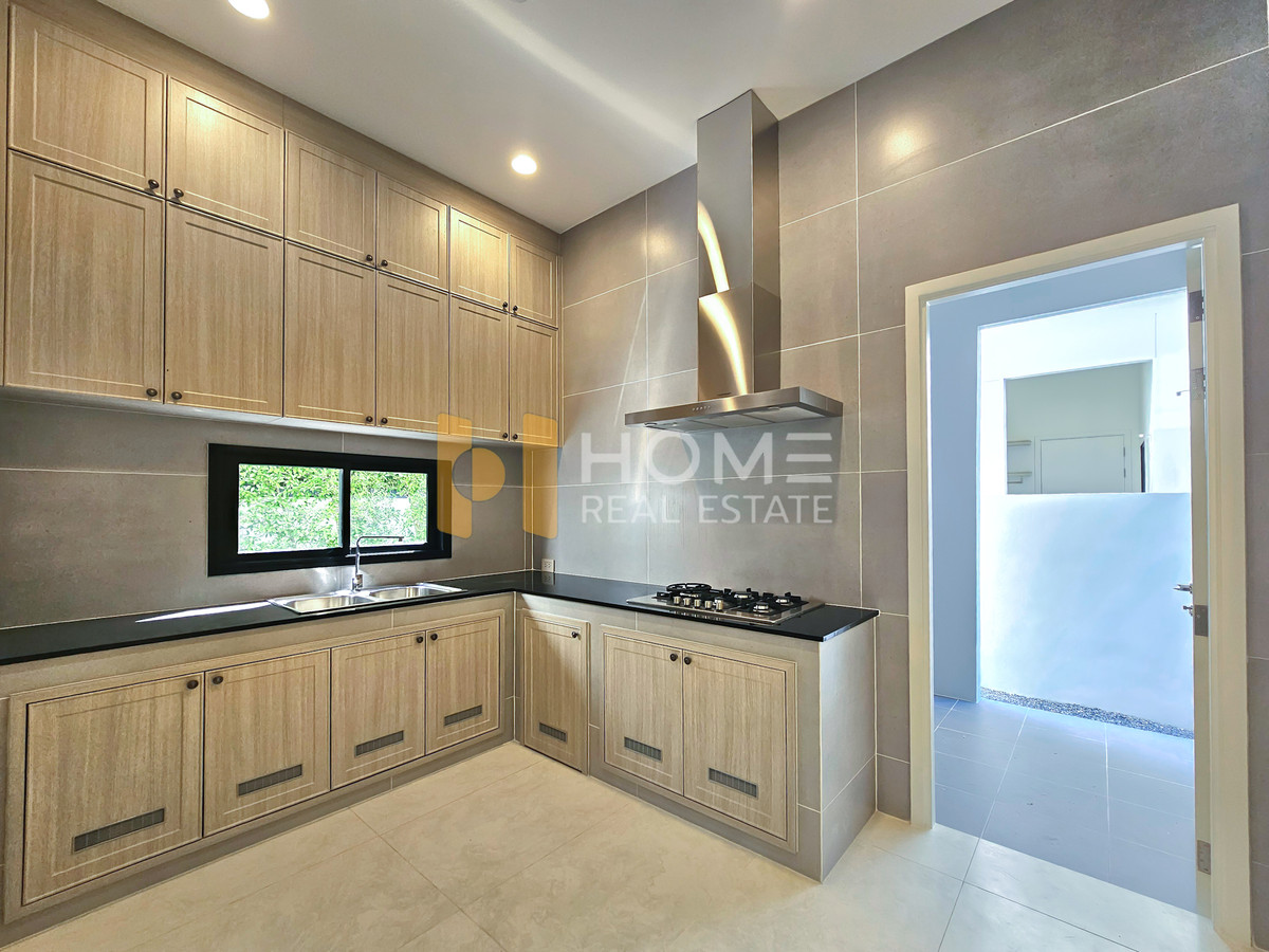 For SaleHouseKasetsart, Ratchayothin : Narasiri Phahol - Watcharapol / 4 Bedrooms (FOR SALE) TAN861