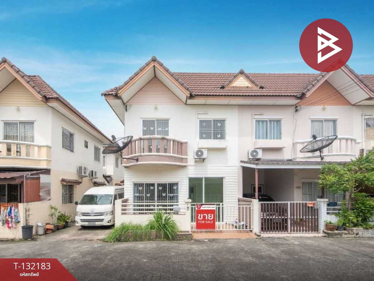 For SaleTownhomePattaya, Bangsaen, Chonburi : Townhouse for sale Eastern Land The Plus Village, Chonburi (Eastern Land The Plus), Chonburi