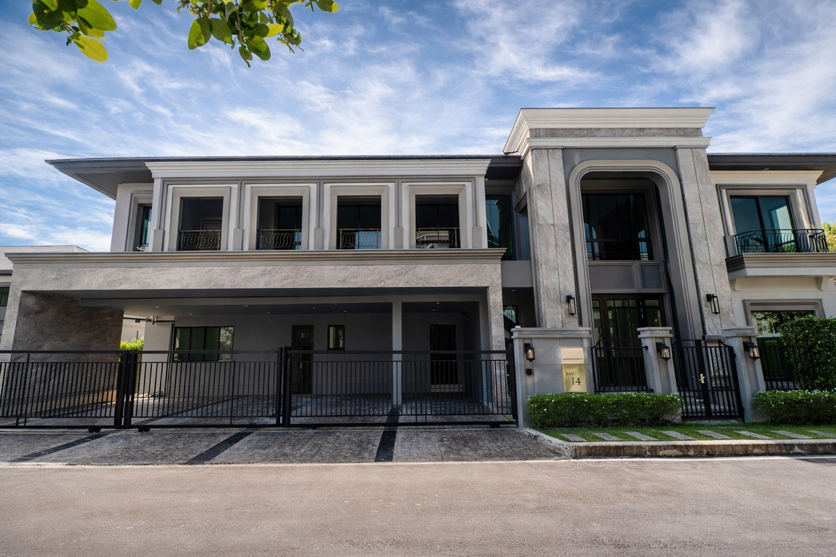 For SaleHouseKaset Nawamin,Ladplakao : Luxury Renaissance mansion, 5 bedrooms, 591 sq m | Grand Bangkok Boulevard Ramintra-Kaset Nawamin, near MRT Nopparat | Sale 75 million baht.