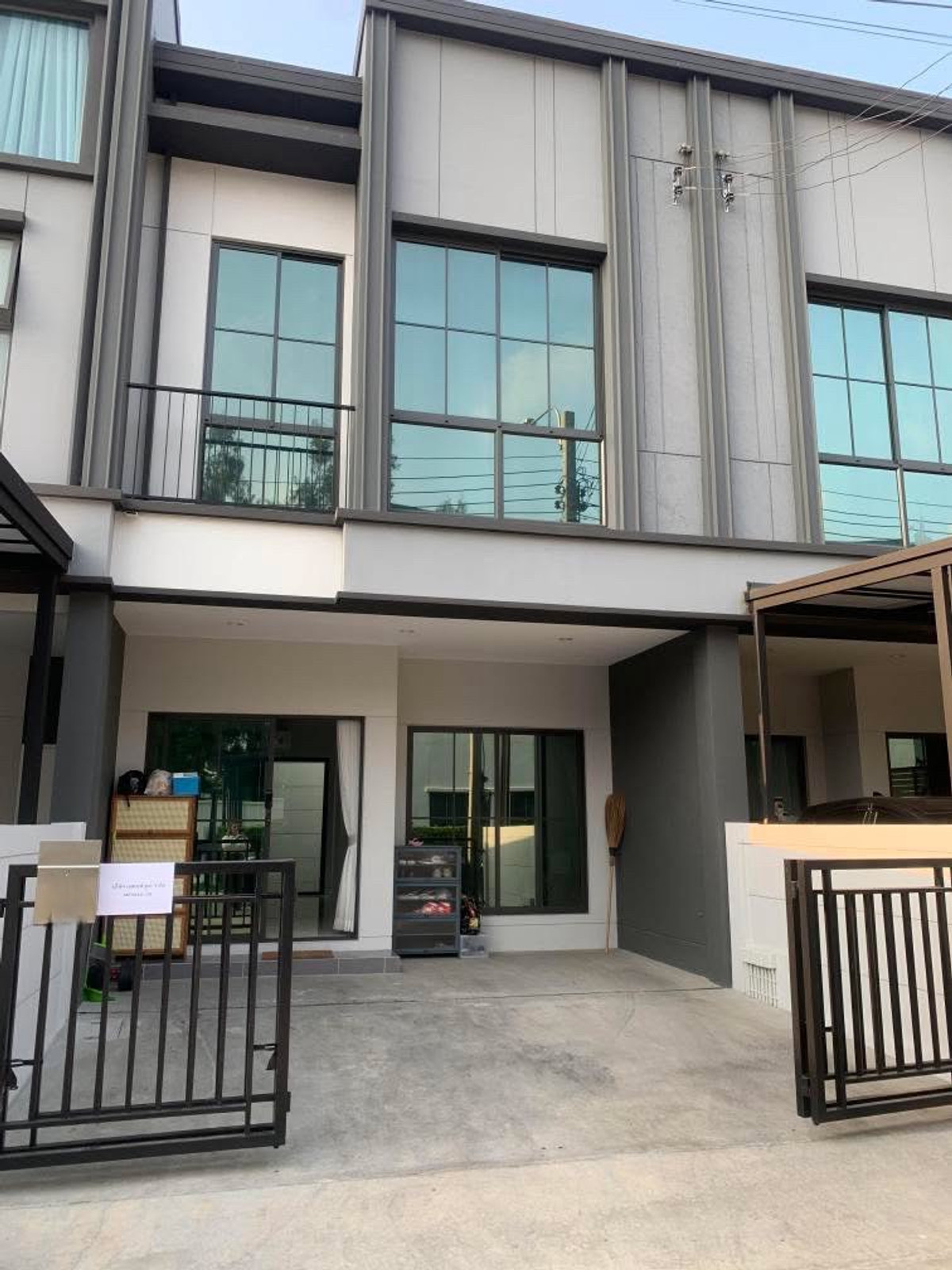 ขายทาวน์โฮมนวมินทร์ รามอินทรา : เวิร์ฟ สายไหม - พหลโยธิน / 2 ห้องนอน (ขาย), Verve Saimai - Phaholyothin / 2 Bedrooms (FOR SALE) TAN884