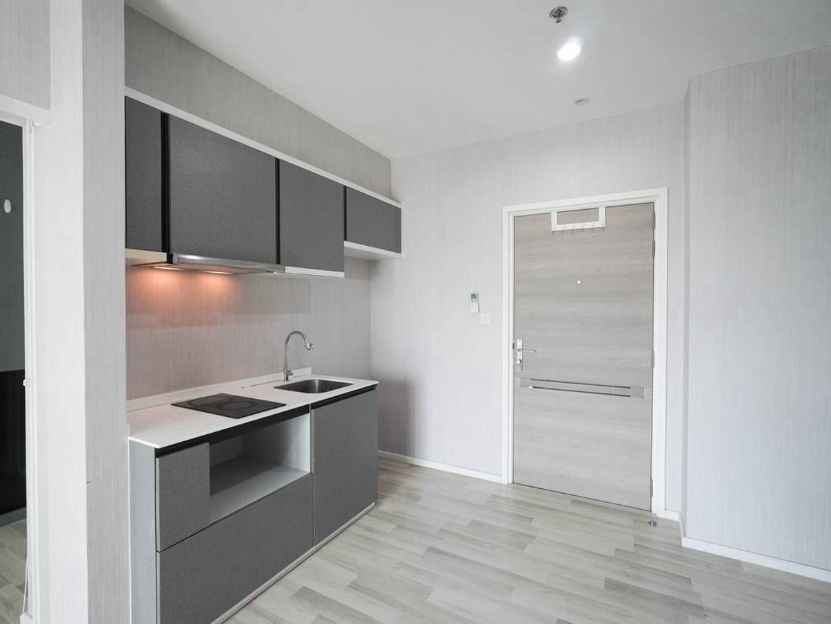 For SaleCondoSathorn, Narathiwat : For sale: The Key Sathorn-Jerirat 33 sq m. ((Urgent sale 3,200,000 baht))