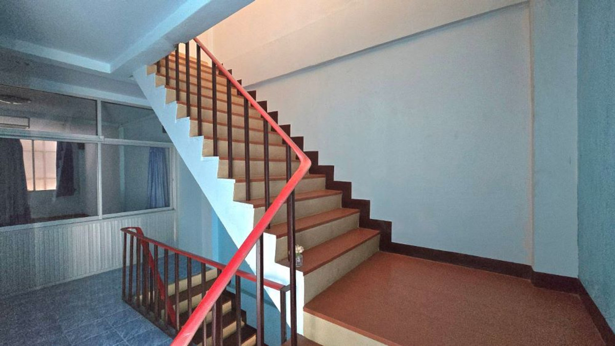 ขายอาคารพาณิชย์สระบุรี : ขายอาคารพาณิชย์3ชั้น พื้นที่ 16.1 ตร.ว. ถ.สุดบรรทัด ต.แก่งคอย อ.แก่งคอย จ.สระบุรี ทำเลทอง ติดถนนใหญ่ ใจกลางแก่งคอย