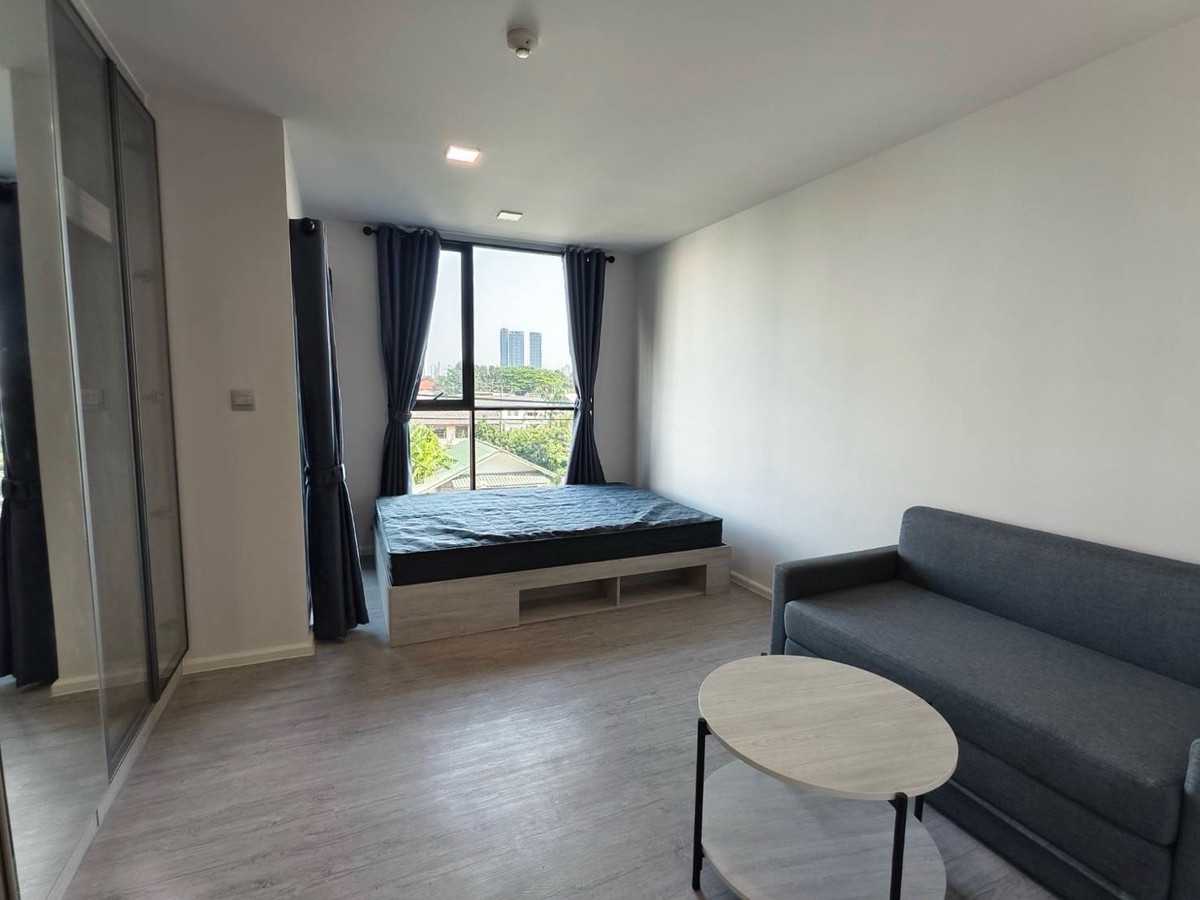 For RentCondoBangna, Bearing, Lasalle : New room, never passed by a tenant, Condo for rent Atmoz Tropicana Bangna (Atmoz Tropicana Bangna) Room size: 23 sq m Floor: 4 Building/Building: C Price: 8,500 baht Nearby places: Yellow Line MRT.