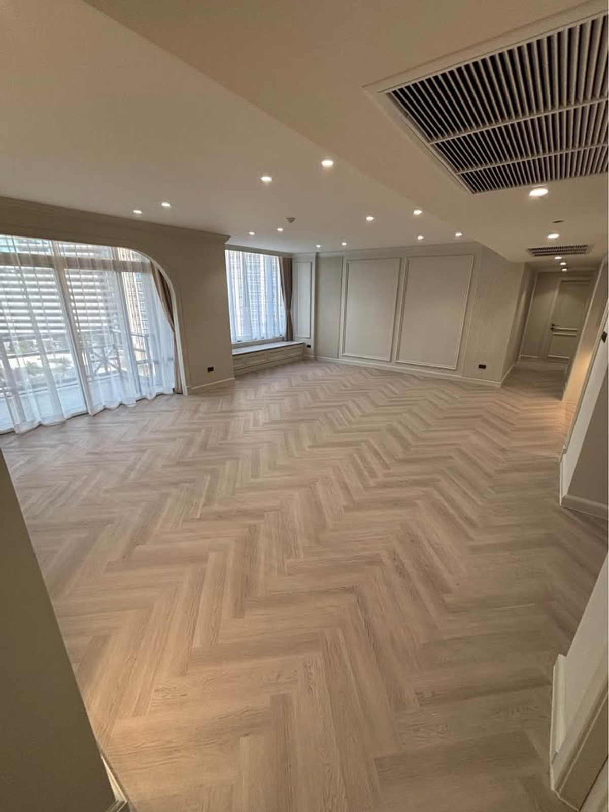 For RentCondoWitthayu, Chidlom, Langsuan, Ploenchit : All Seasons Mansion For Rent 178sqm  3beds 3baths 120,000 per month