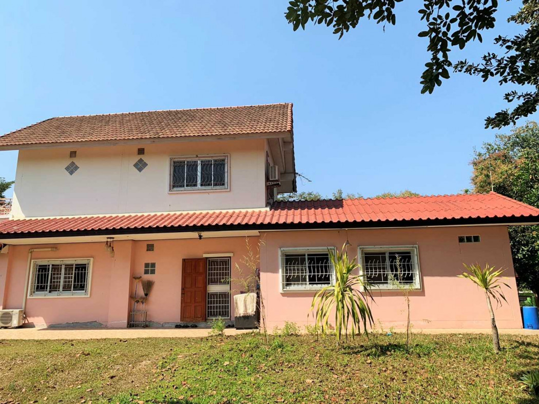 For SaleHousePak Chong KhaoYai : Single house for sale with a large plot of land (300 sq m, 1 rai 3 ngan 97.90 sq wah) near Central Korat shopping mall.