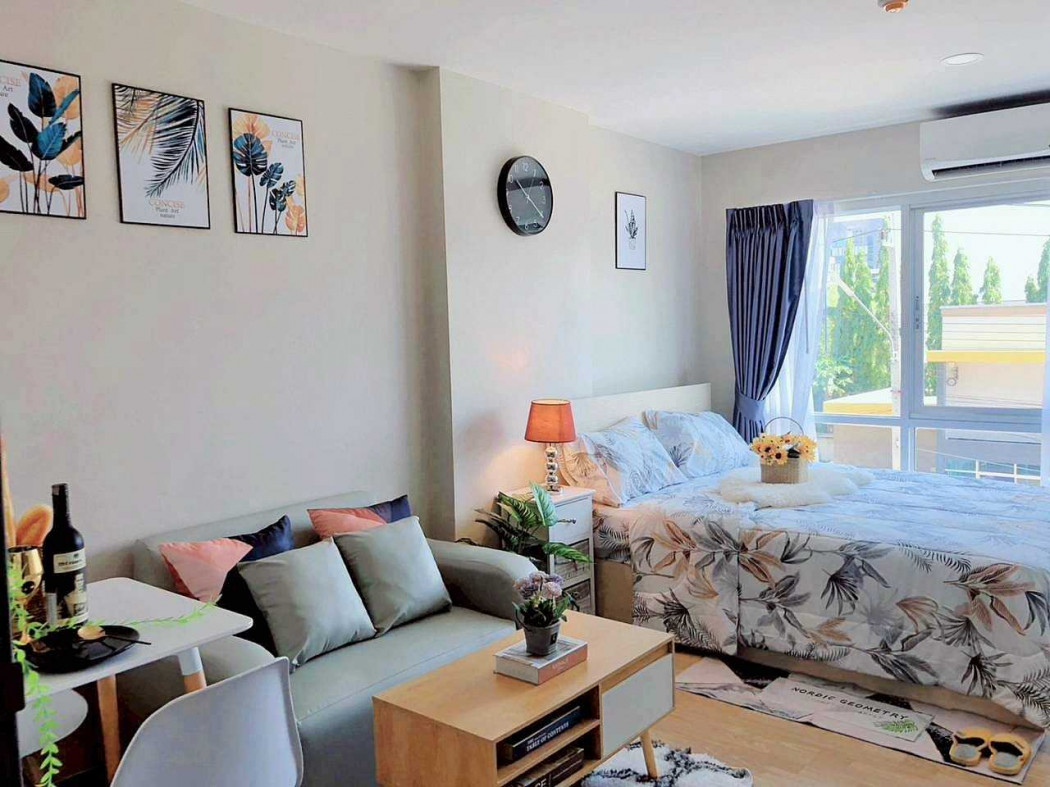 For SaleCondoPathum Thani,Rangsit, Thammasat : Condo for sale: B Condo Phaholyothin Khlong Nueng, 24 sq m, near Bangkok University.