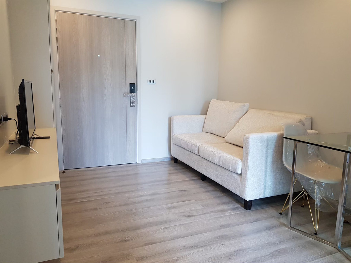 For RentCondoBangna, Bearing, Lasalle : For Rent 📍 Attitude Bearing 📍 Fully furnished with appliances. Near BTS Bearing.