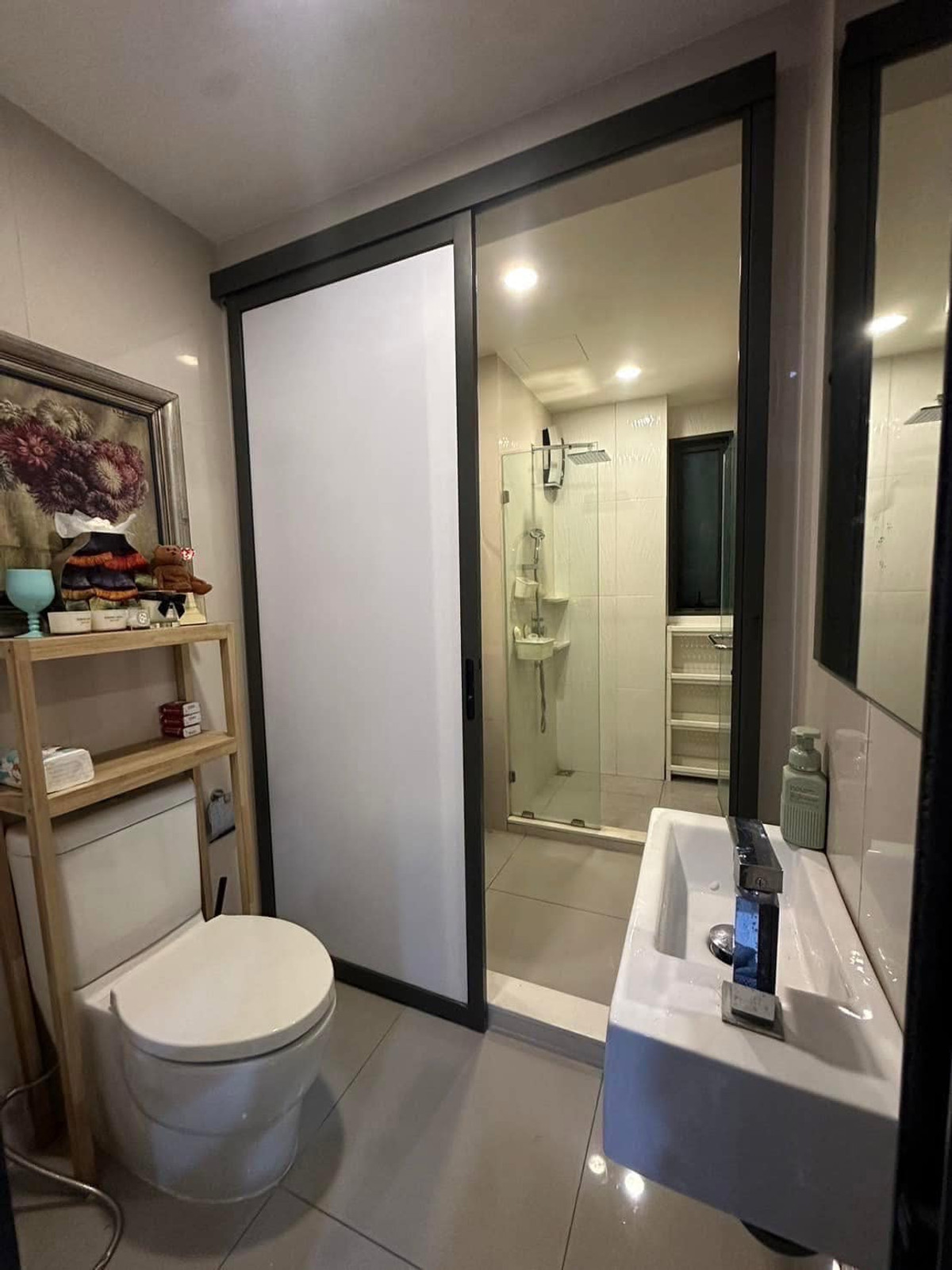 ให้เช่าคอนโดพระราม 9 เพชรบุรีตัดใหม่ RCA : ให้เช่า Rhythm Asoke ราคา 29,000 บาท [TTr260206]