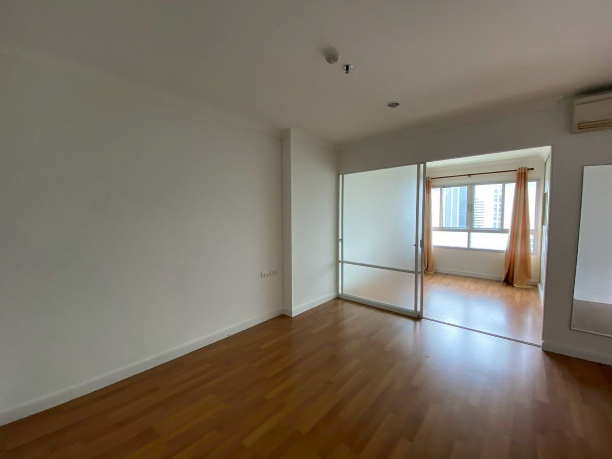 For SaleCondoRama9, Petchburi, RCA : Empty room on high floor View of Central Rama 9, good price!!⭐Lumpini Place Rama 9 - Ratchada (Lumpini Place Rama 9 - Ratchada)