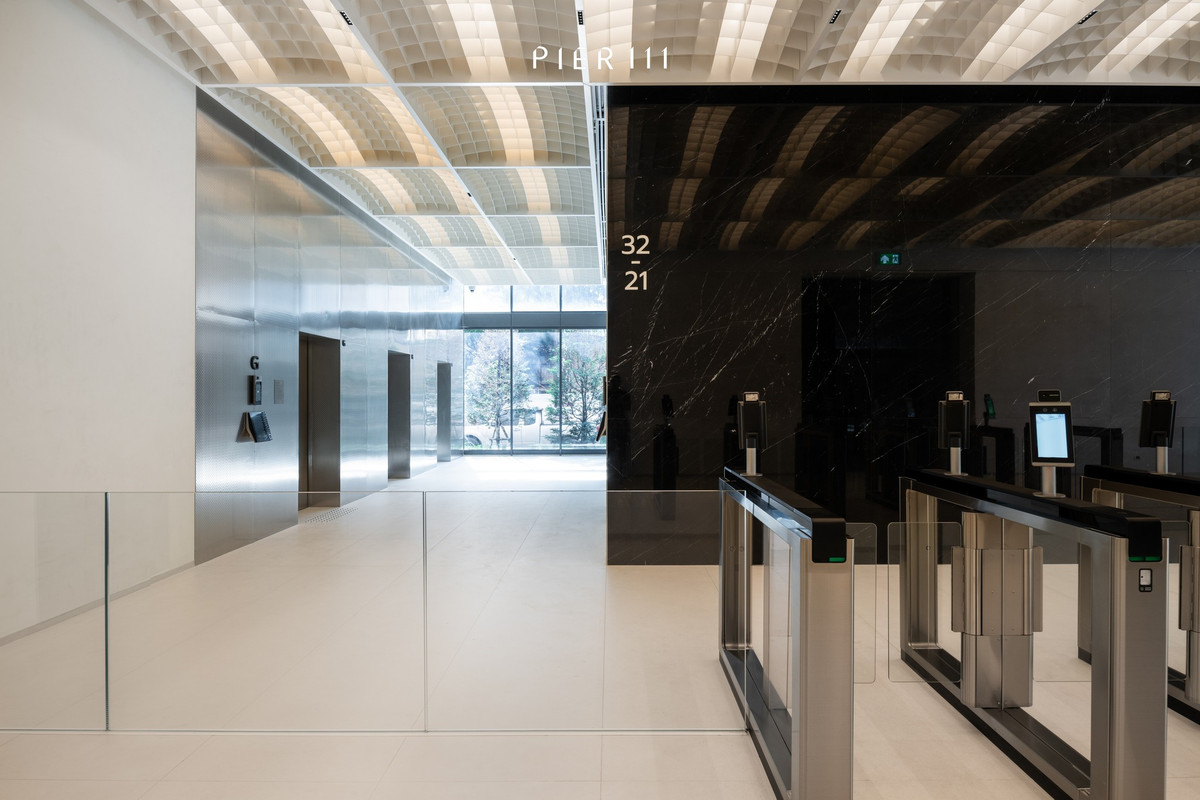 For RentOfficeWitthayu, Chidlom, Langsuan, Ploenchit : ✨ Office for rent, ready to move in. In the heart of Central World Mall -Pratunam Platinum ✨