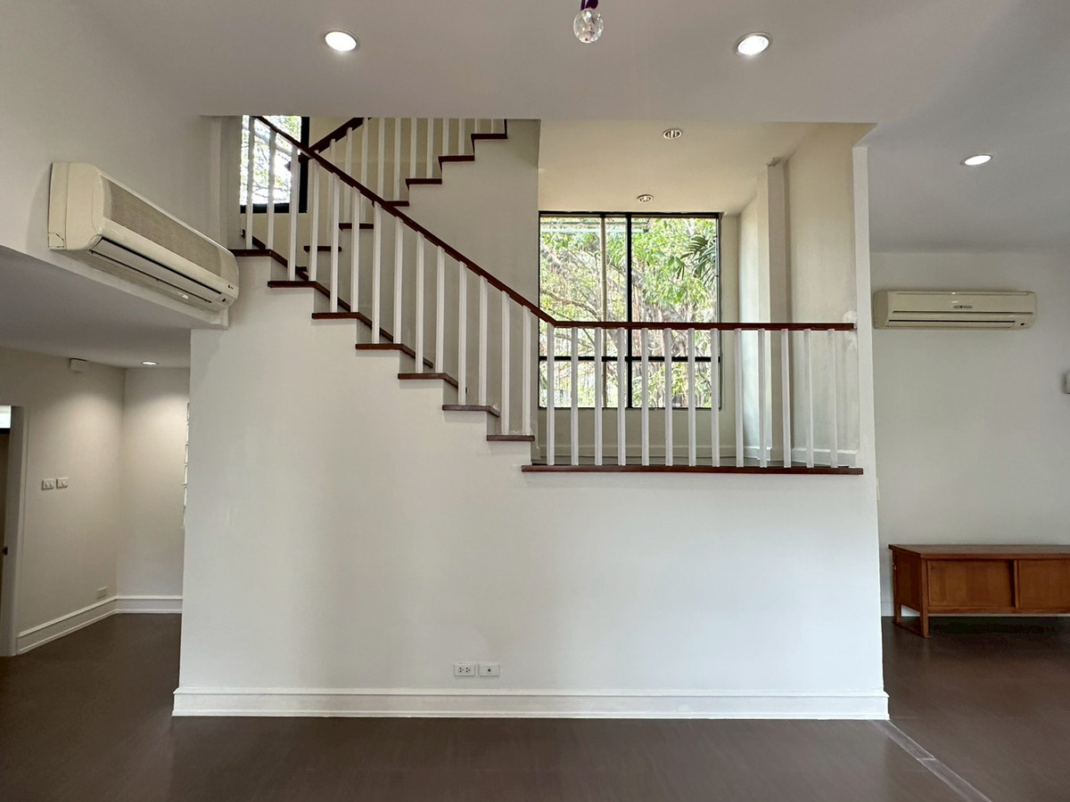 ให้เช่าบ้านคลองเตย กล้วยน้ำไท : 🏡 บ้านให้เช่า ย่าน สุขุมวิท-ทองหล่อ พร้อมเข้าอยู่ 