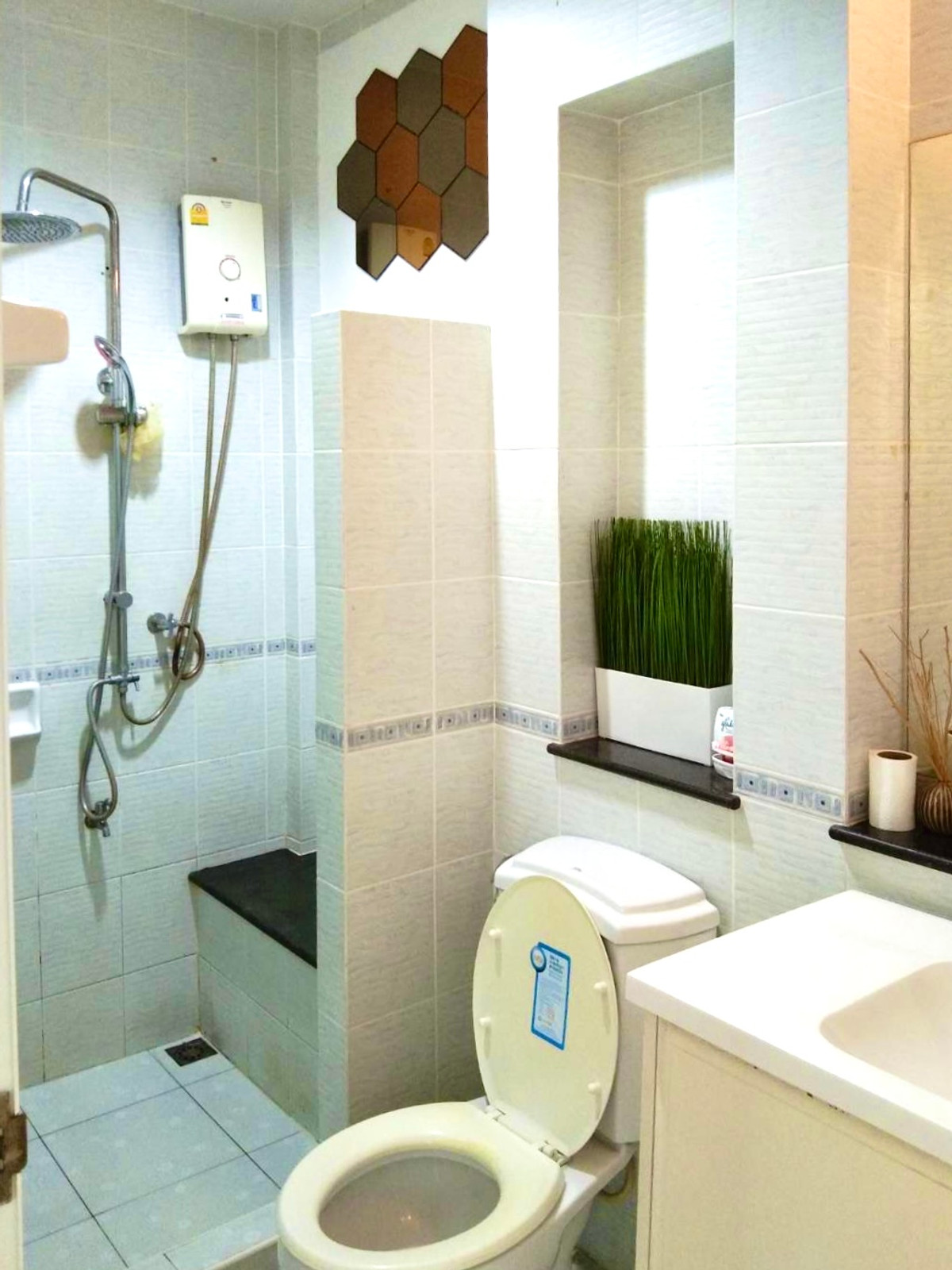 For SaleHouseLadkrabang, Suwannaphum Airport : Perfect Place Sukhumvit 77 / 3 bedrooms (sale with tenant), Perfect Place Sukhumvit 77 / 3 Bedrooms (SALE WITH TENENT) POON033