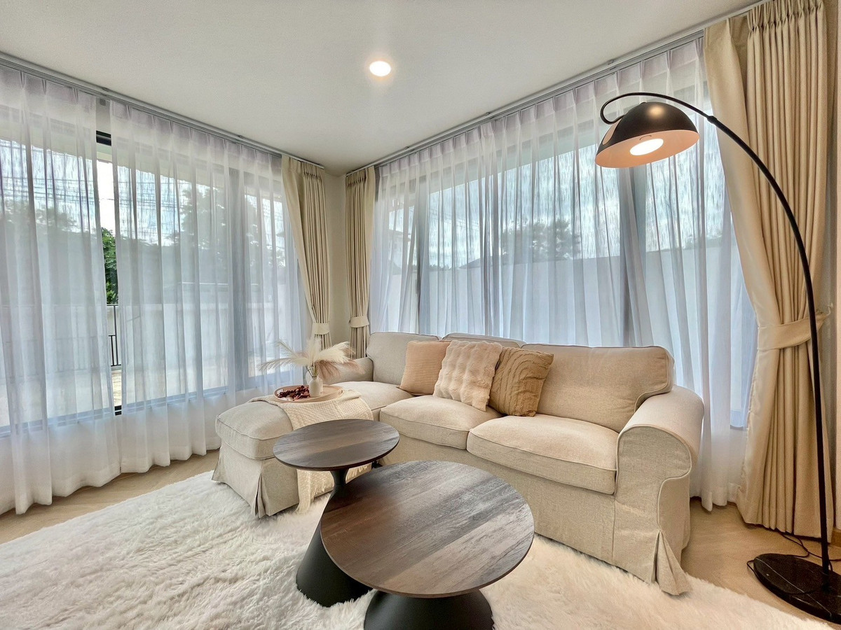 For SaleHousePattanakan, Srinakarin : Muangthong Garden Village / 3 Bedrooms (For Sale), Meuangthong Garden / 3 Bedrooms (FOR SALE) FON270