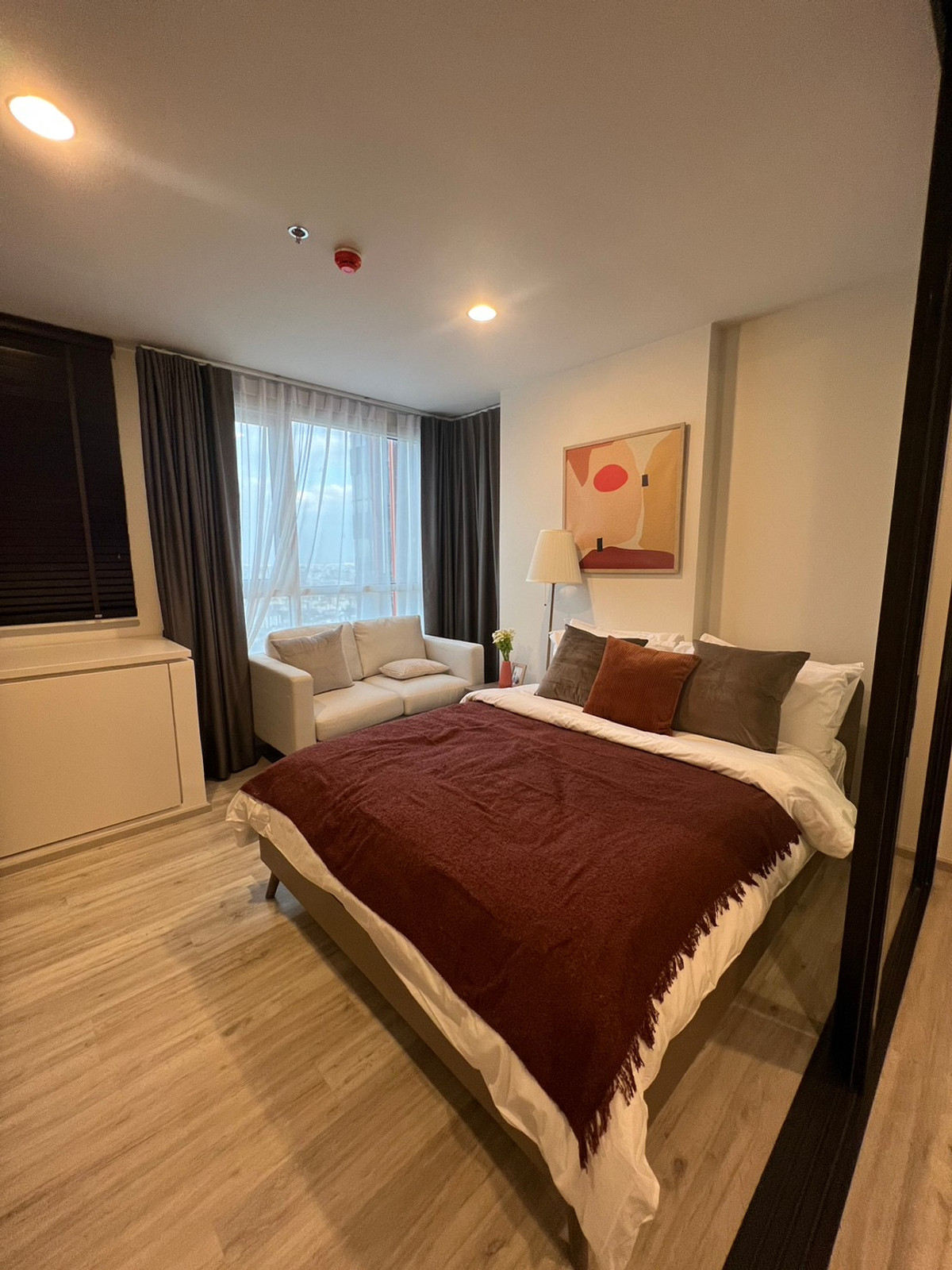 ขายคอนโดรัชดา ห้วยขวาง : ขาย 1ห้องนอน คอนโดเอ็กซ์ทีห้วยขวาง ชั้นสูง วิวสวน ยูนิตส่วนตัว หายาก ติตต่อ ไลน์ bbam.p