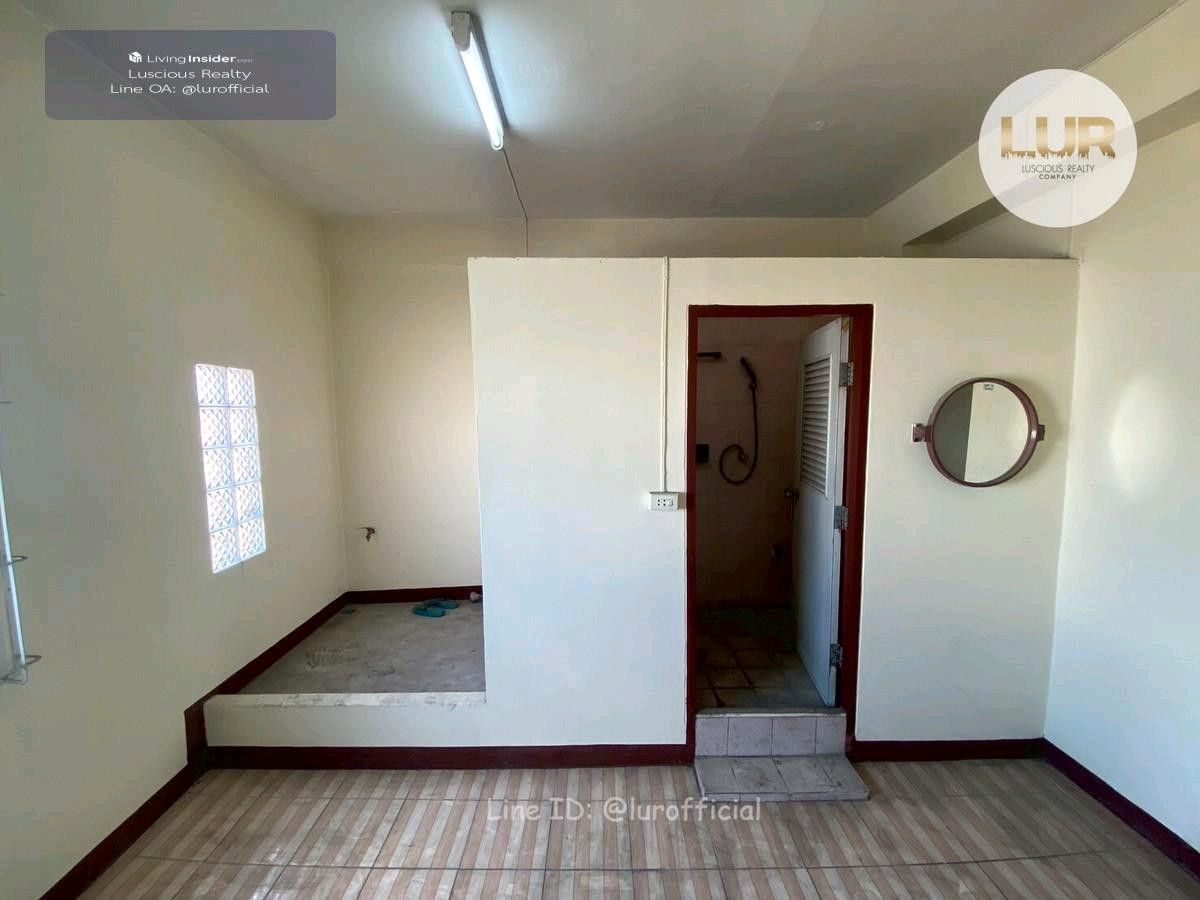 For SaleShop HouseBang kae, Phetkasem : Commercial building for sale at the entrance of Soi Phetkasem 81, Nong Khaem.