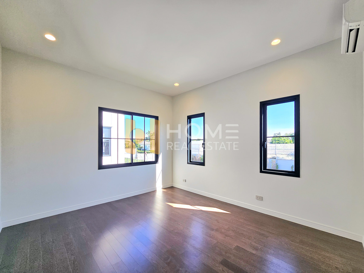 For SaleHouseKasetsart, Ratchayothin : Narasiri Phahol - Watcharapol / 4 Bedrooms (FOR SALE) TAN861