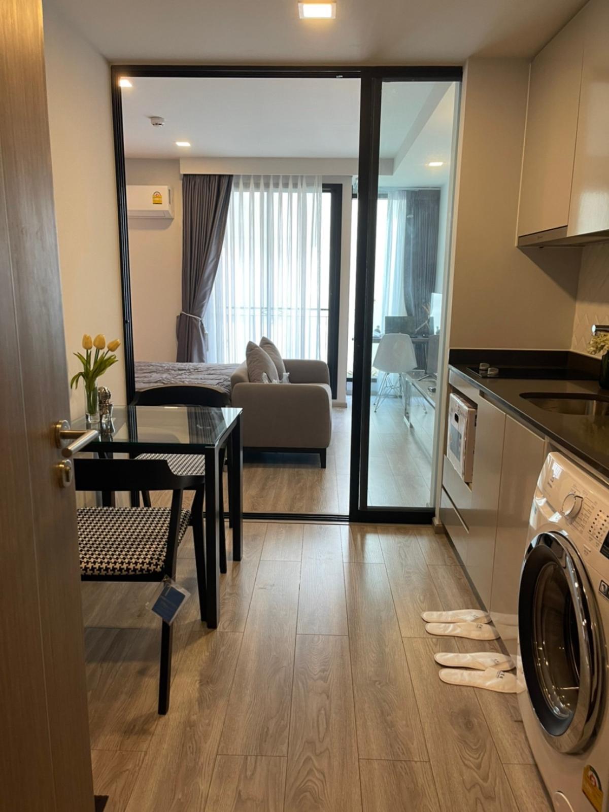 ขายคอนโดอ่อนนุช อุดมสุข : คอนโด Life Sukhumvit 48 ใจกลางเมือง 2 ห้องนอน ราคาพิเศษ 4.84 ล้าน! 
พร้อมเข้าอยู่ สวยครบ ตอบโจทย์ทุกไลฟ์สไตล์!