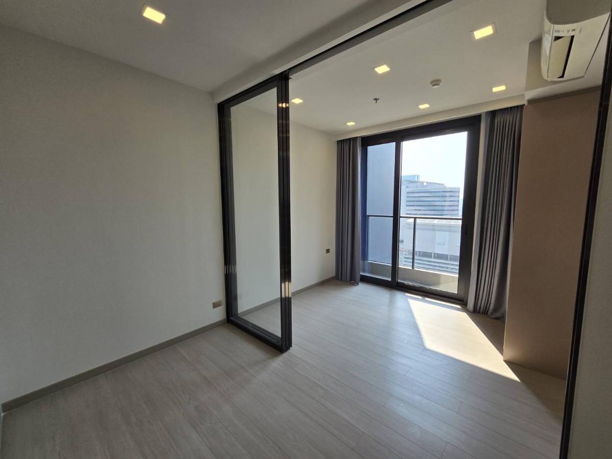 ขายคอนโดพระราม 9 เพชรบุรีตัดใหม่ RCA : คอนโดใหม่ใจกลางอโศก-พระราม9 
1 ห้องนอน 27.5 ตร.ม. ราคาโดนใจ เพียง 3.62 ล้าน!