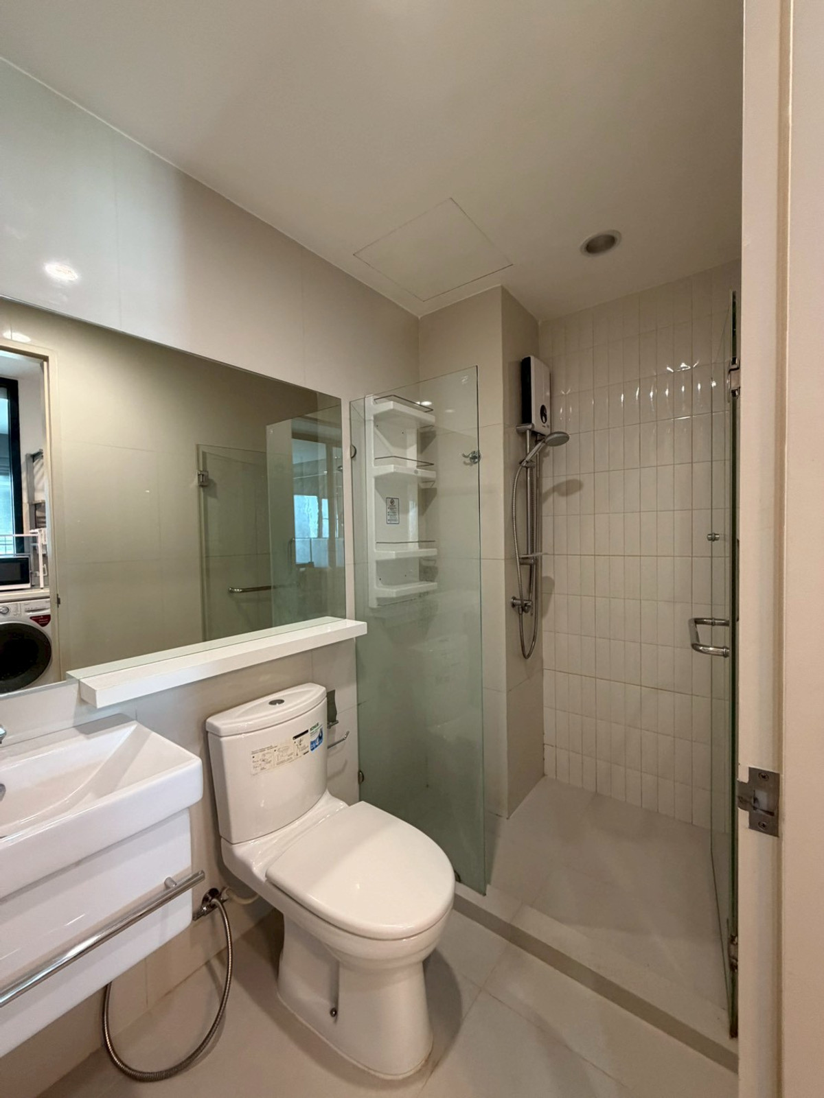 ให้เช่าคอนโดพระราม 9 เพชรบุรีตัดใหม่ RCA : 🌳 ให้เช่าคอนโด Life Asoke ขนาด 35 ตรม. 1 นอน Plus  สนใจนัดดูห้องที่ 0993529495