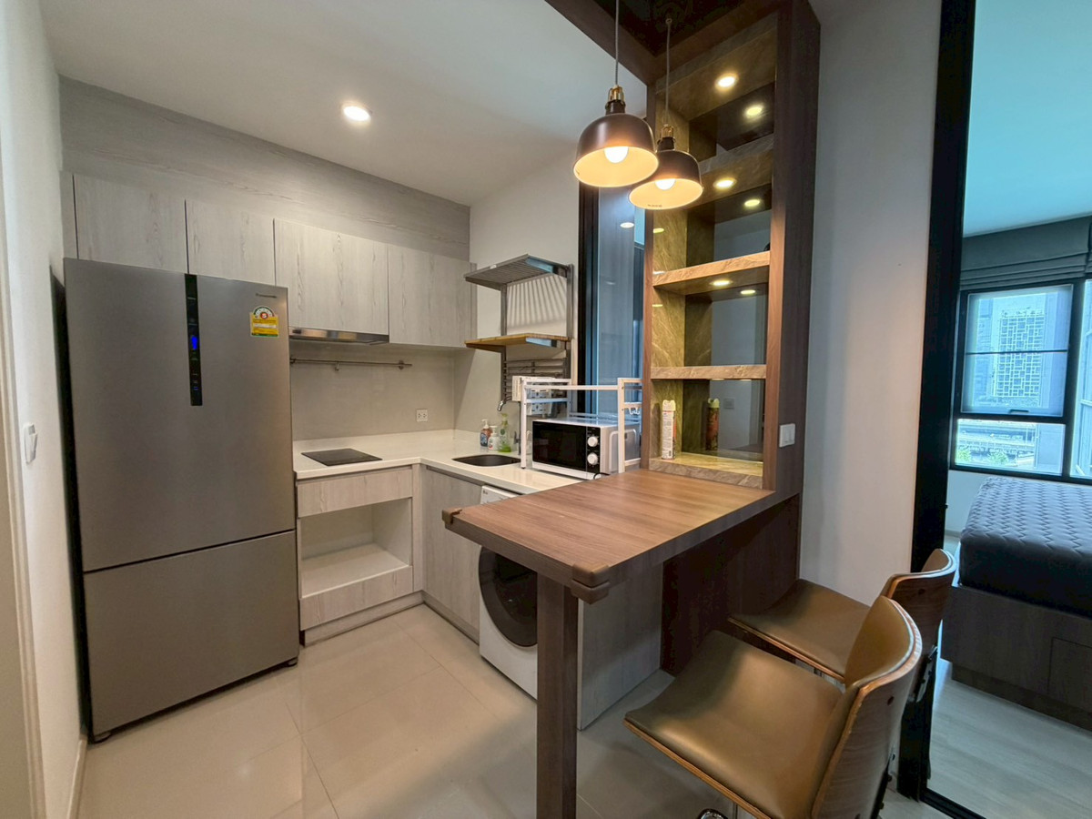 ให้เช่าคอนโดพระราม 9 เพชรบุรีตัดใหม่ RCA : 🌳 ให้เช่าคอนโด Life Asoke ขนาด 35 ตรม. 1 นอน Plus  สนใจนัดดูห้องที่ 0993529495