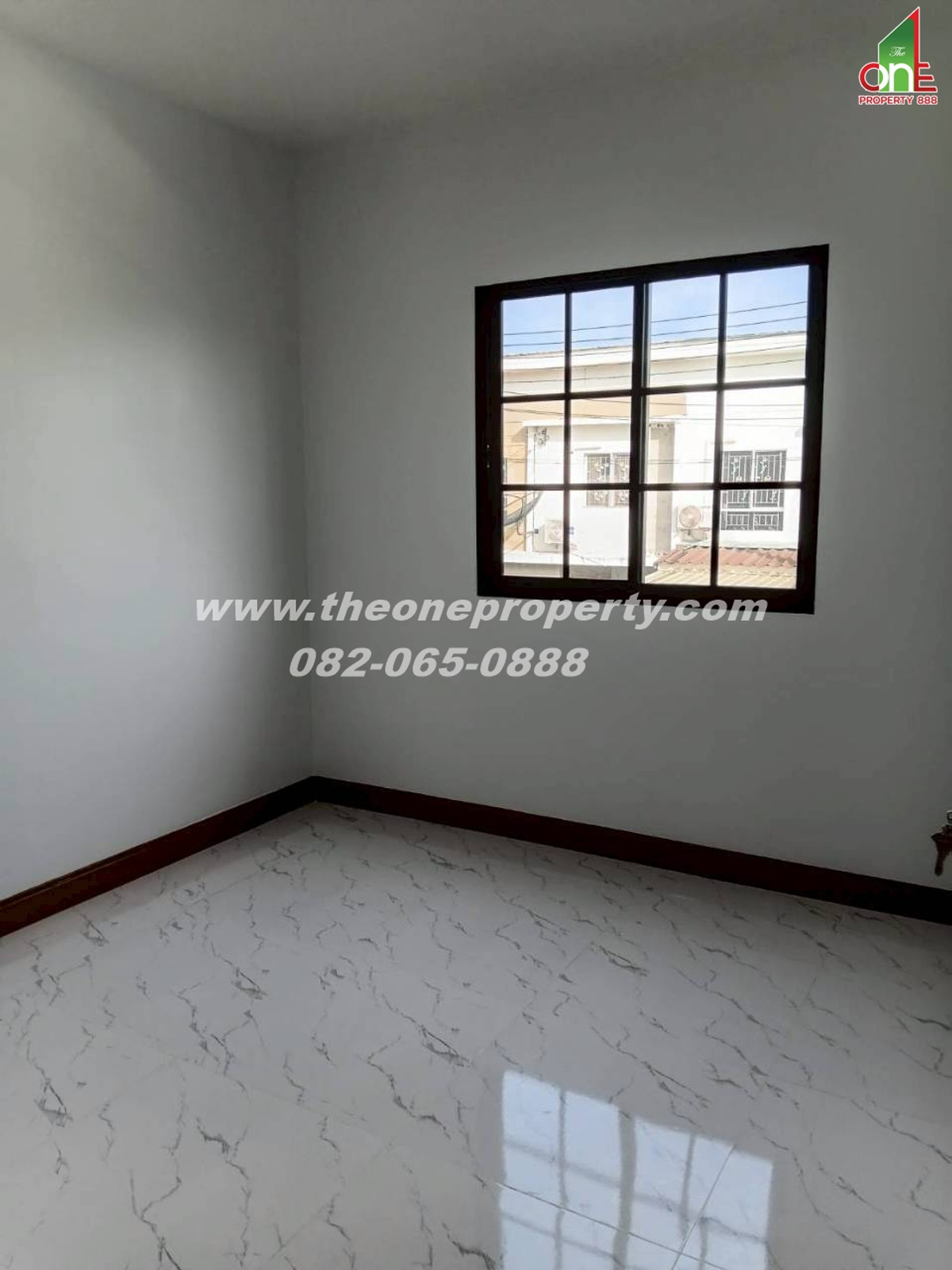 For SaleTownhomePathum Thani,Rangsit, Thammasat : 2-story townhouse, 17.8 sq m. (entire house renovated) Pruksa Village 60/1 Rangsit-Bang Phun Rangsit-Pathum Thani Rd. Mueang Pathum Thani, Pathum Thani