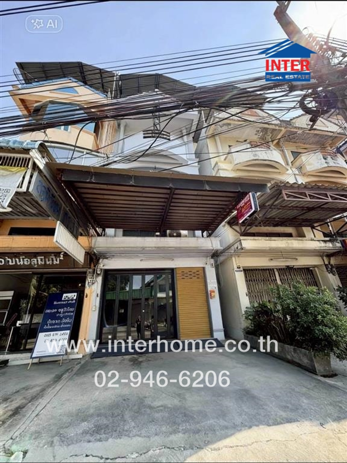 For SaleShop HousePhutthamonthon, Salaya : Commercial building, 3.5 floors, 31 sq m, commercial building, Soi Thawi Watthana 25, Intersection 13-5, Suan Phak Road, Ratchaphruek Road, Taling Chan District, Bangkok.