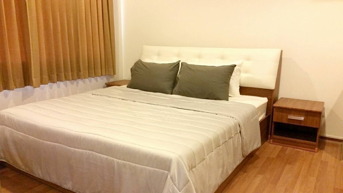 For SaleCondoWongwianyai, Charoennakor : urgent! Very beautiful room, good price, recently renovated 