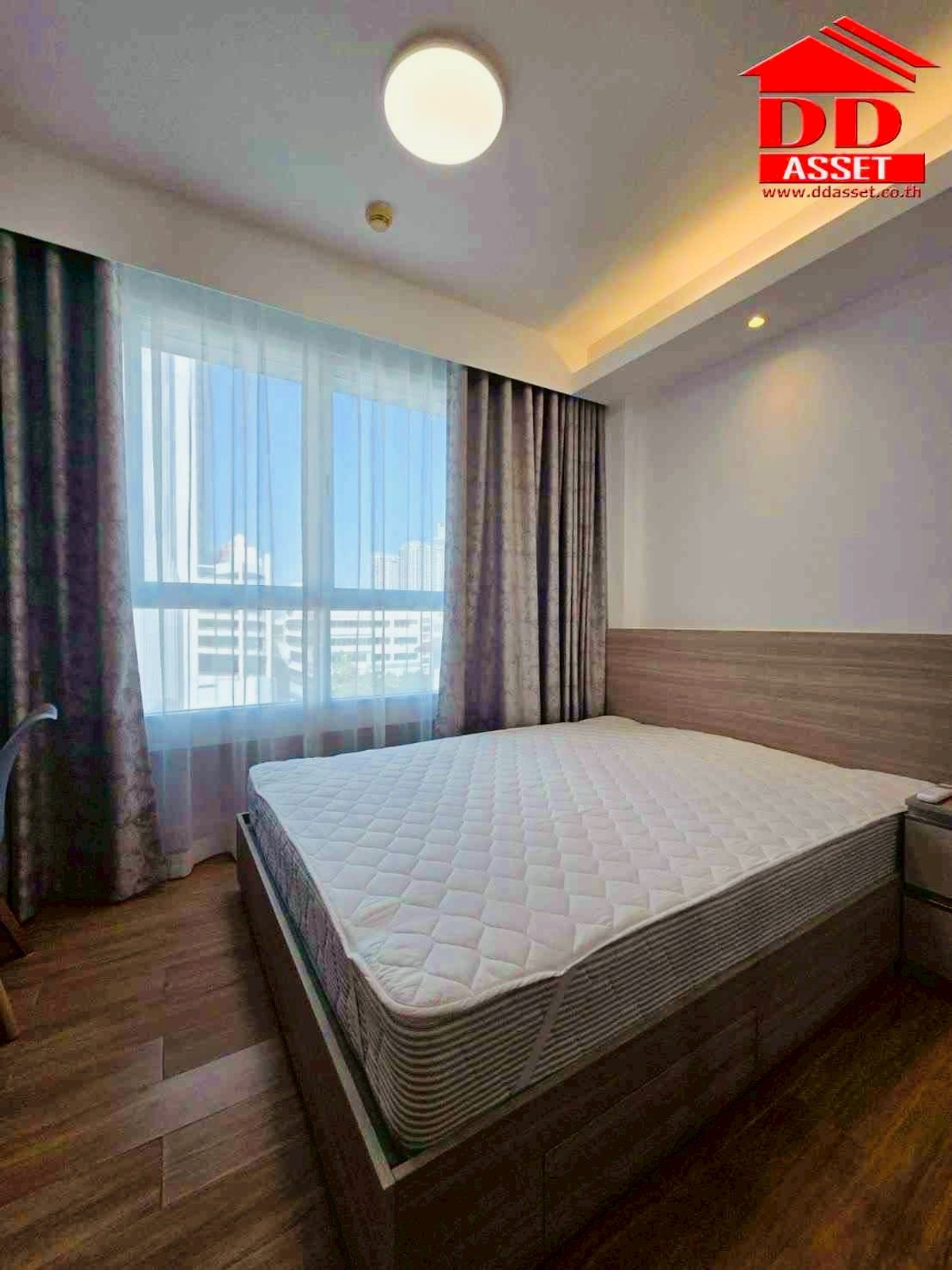 ให้เช่าคอนโดพระราม 9 เพชรบุรีตัดใหม่ RCA : FOR RENT I-biza Residence RCA (ไอ บิซา อาร์ซีเอ) Rama9  Code : C8407