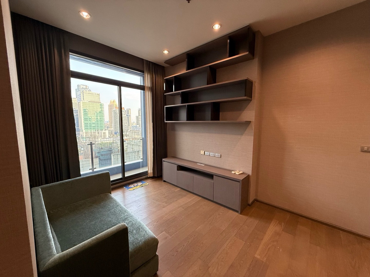 For RentCondoSathorn, Narathiwat : Diplomat Sathorn 2b2b 70sqm 45k call 0886166564