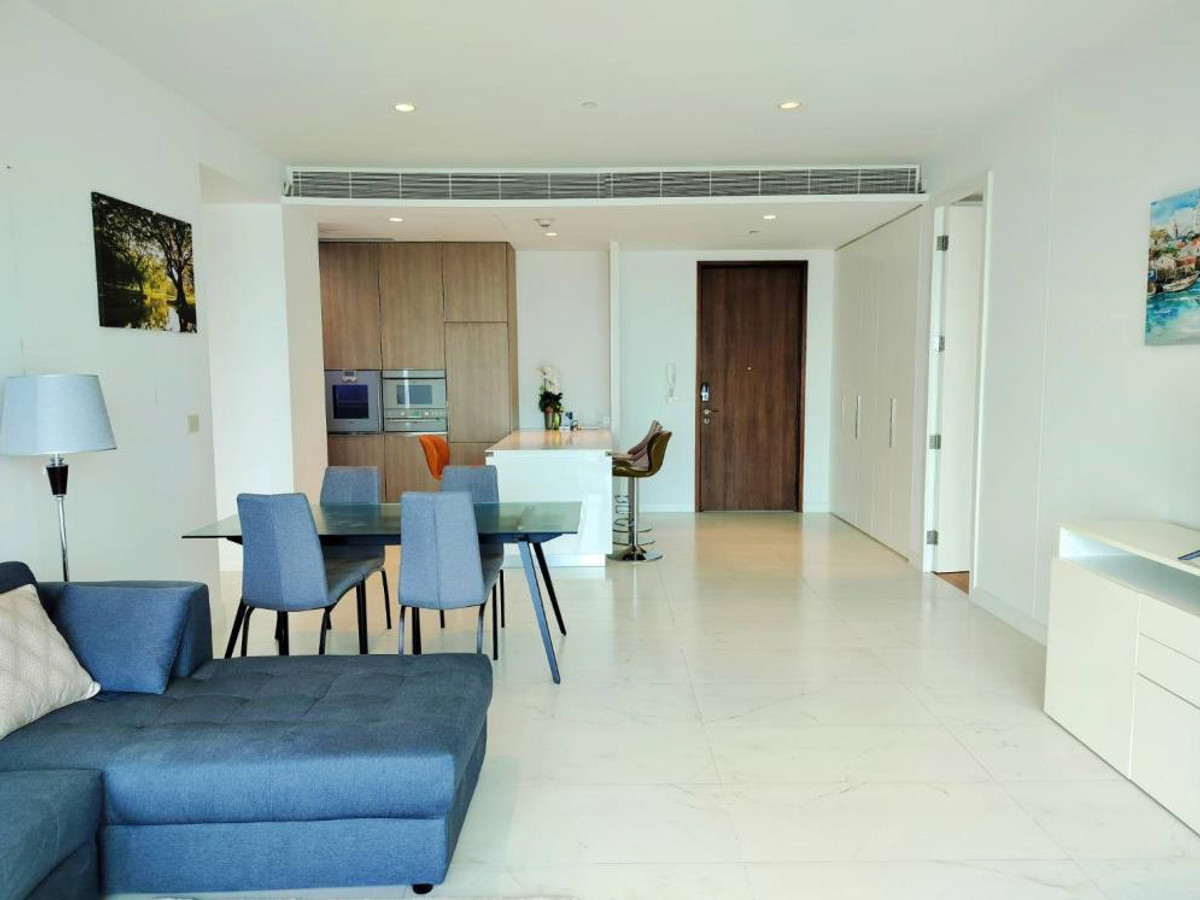 CondoWitthayu, Chidlom, Langsuan, Ploenchit : 185 Rajadamri for rent, 2 bedrooms, 2 bathrooms, area 118 sq m, 90,000 baht. If interested, call Nong 096-2615656. Ready to make an appointment to visit every day. For Rent 185 Rajadamri 2bed 2 bath 118 Sq,m Rental price 90,000 Baht call Nong 096-2615656 