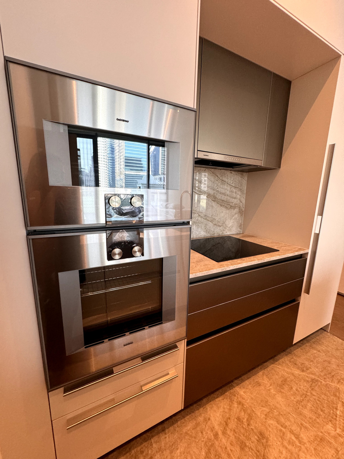 For RentCondoWitthayu, Chidlom, Langsuan, Ploenchit : SCOPE หลังสวน ให้เช่า 1 นอน 1 น้ำ พื้นที่ 83 ตรม  150,000 บาท สนใจโทร น้อง 096-2615656 พร้อมให้นัดหมายเข้าชมทุกวัน  For Rent SCOPE Luang Suan 1bed 1 bath 83 Sq,m Rental price 150,000 Baht   call Nong 096-2615656 Ready to touring everyday   ห้องกว้าง 83 ตร