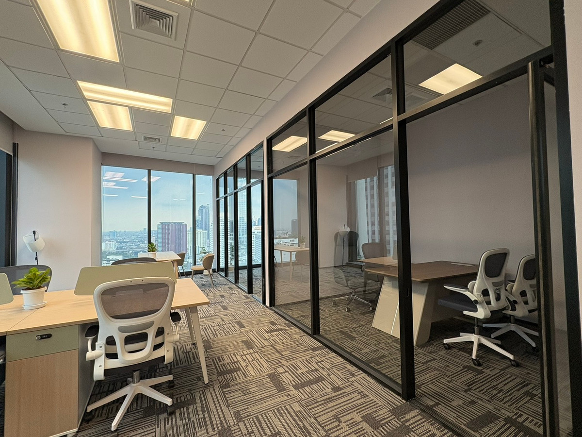 For RentOfficeWitthayu, Chidlom, Langsuan, Ploenchit : For rent: Premium Service Office Pier 111 1000 / sq m. Many sizes to choose from - BTS Chidlom, very convenient, opposite Central world Line @085pucam 🎯 YKP Rental Condo