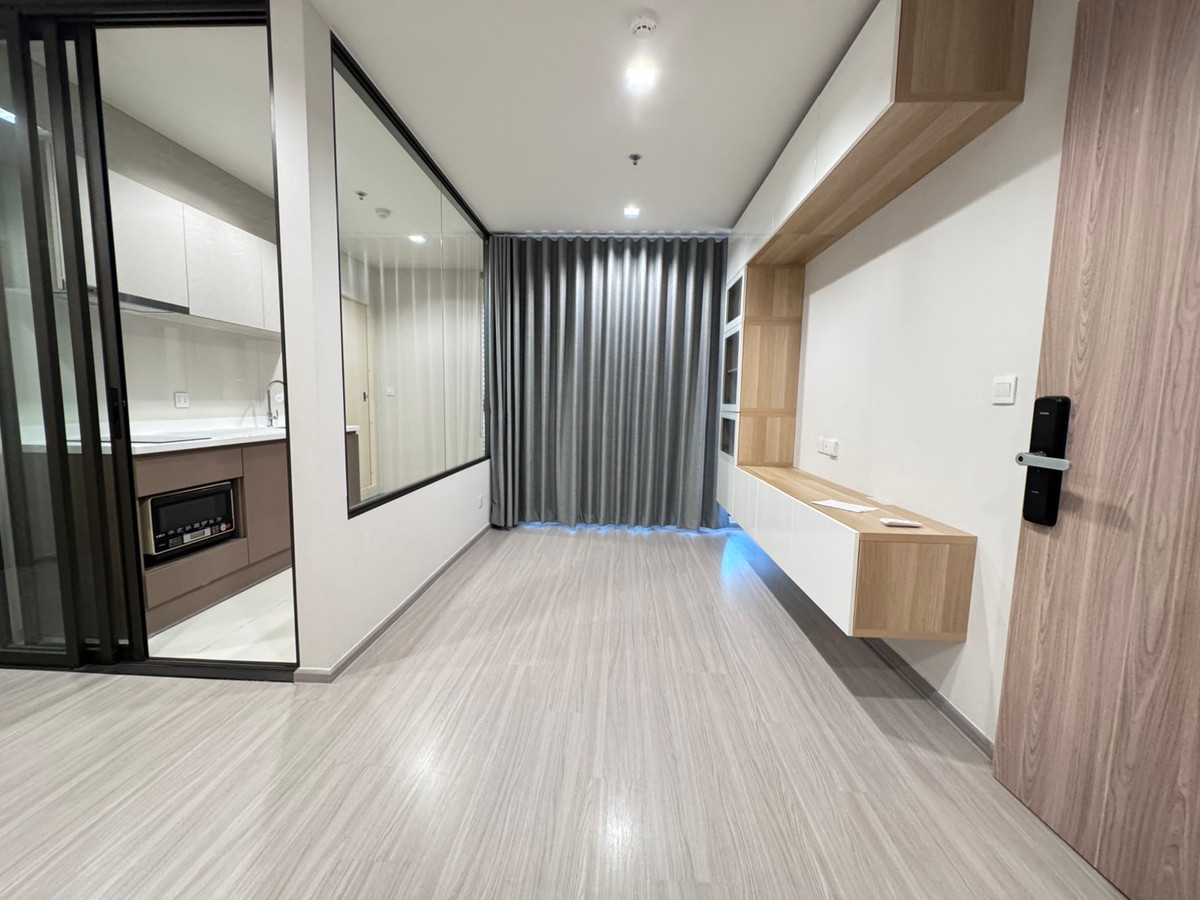 ให้เช่าคอนโดท่าพระ ตลาดพลู วุฒากาศ : Life Sathorn Sierra 2 ห้องนอน มีเฟอนิเจ้อและเครื่องใช้ไฟฟ้าให้ครบ ราคาต่อรองได้ สอบถามได้ครับ