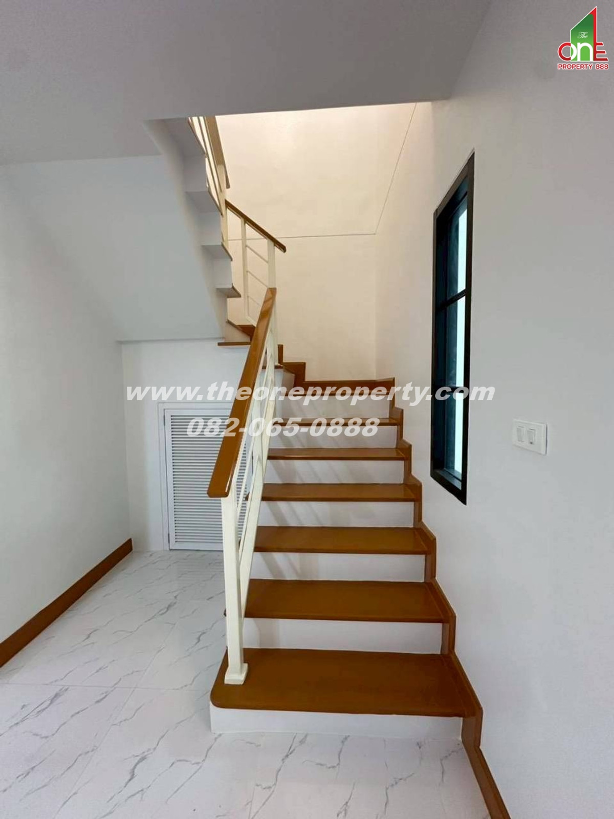 For SaleTownhomePathum Thani,Rangsit, Thammasat : 2-story townhouse, 17.8 sq m. (entire house renovated) Pruksa Village 60/1 Rangsit-Bang Phun Rangsit-Pathum Thani Rd. Mueang Pathum Thani, Pathum Thani