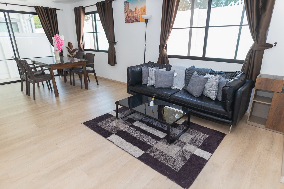 ขายทาวน์โฮมบางนา แบริ่ง ลาซาล : อินดี้ 5 บางนา กม.7 / 3 ห้องนอน (ขาย), Indy 5 Bangna km.7 / 3 Bedrooms (FOR SALE) YOK014