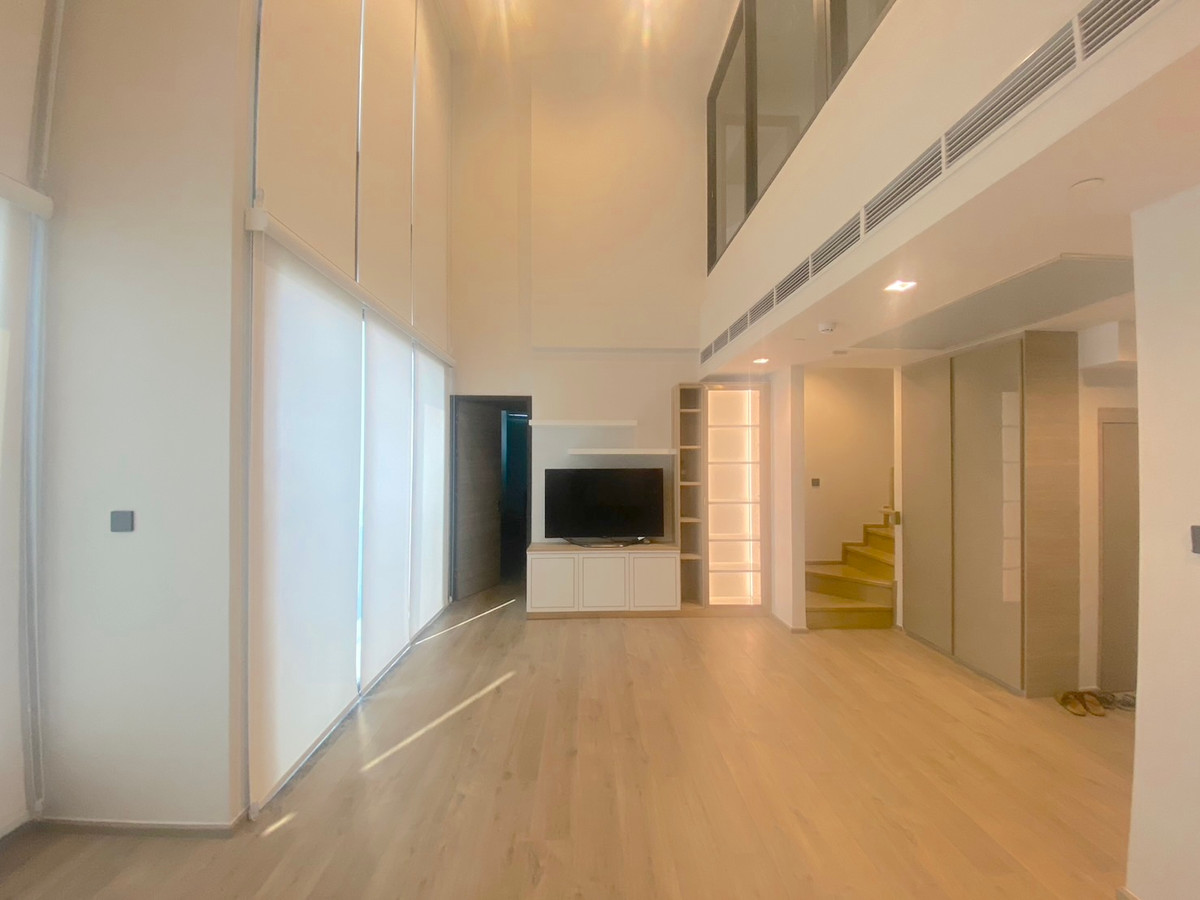 ขายคอนโดลาดพร้าว เซ็นทรัลลาดพร้าว : 🔥 ขายด่วน 🔥  ห้องสวย ใหม่ กว้าง  Duplex 2 ชั้น   Call 0619824959