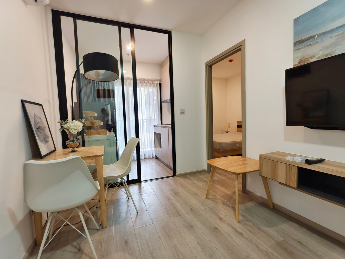 ให้เช่าคอนโดลาดพร้าว เซ็นทรัลลาดพร้าว : [ให้เช่า] Metris ลาดพร้าว | ชั้น 19 เลี้ยงสัตว์ได้ 🐶🐱 ห้องสวยจัดเต็ม 18,000.- (ใกล้ MRT พหลโยธิน)