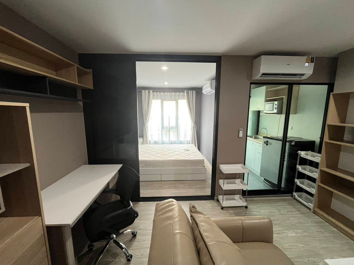 ให้เช่าคอนโดรามคำแหง หัวหมาก : T9YUIW ให้เช่าคอนโด RYE Huamark 30 ตร.ม. ชั้น 2 ตึก B line id : @livinglegacy