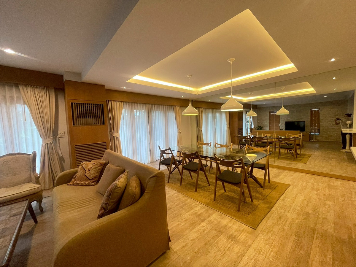 HousePattanakan, Srinakarin : For sale/rent, beautiful house ready to move in, 3 floors, 4 bedrooms, Panya Pattanakarn Village, size 58 sq m, usable area 350 sq m.