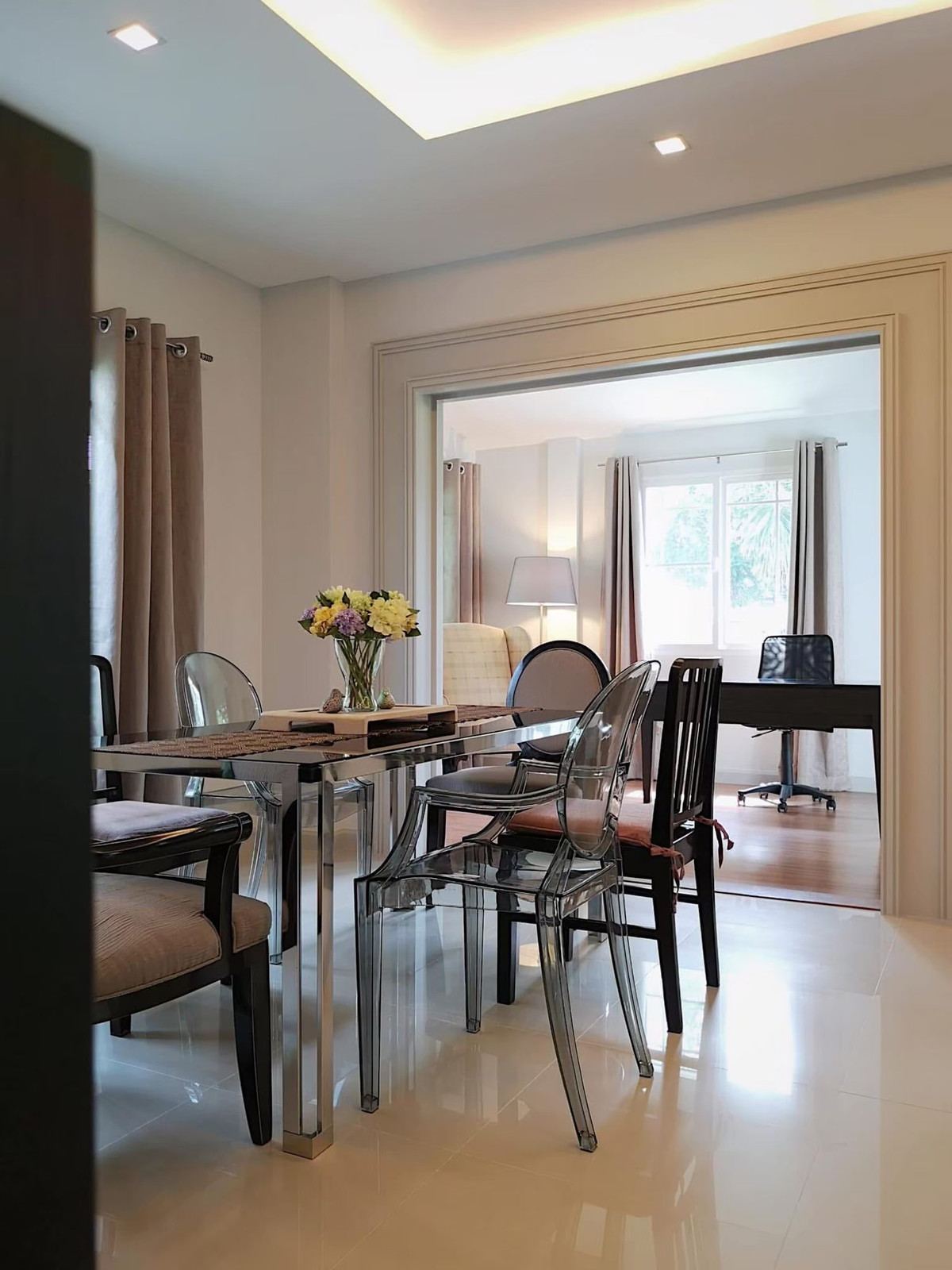 HousePattanakan, Srinakarin : Single house for sale and rent, wide area, good feng shui, Manthana Rama 9-Srinakarin, 3 bedrooms, 91 sq m.