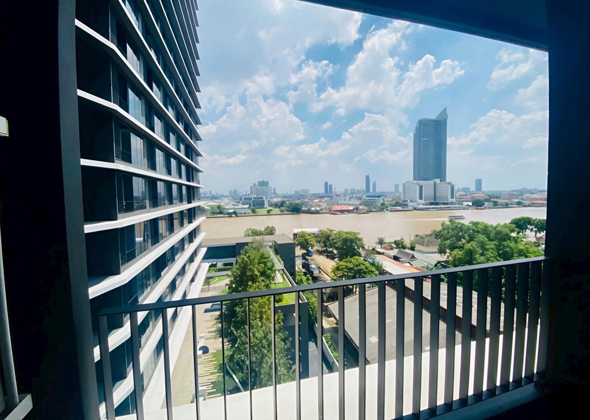 For SaleCondoWongwianyai, Charoennakor : 🌊 Owner Post Condo for sale along the Chao Phraya River Chapter Charoennakhon Riverside Condo for sale Chapter Charoennakhon Riverside 🌊
